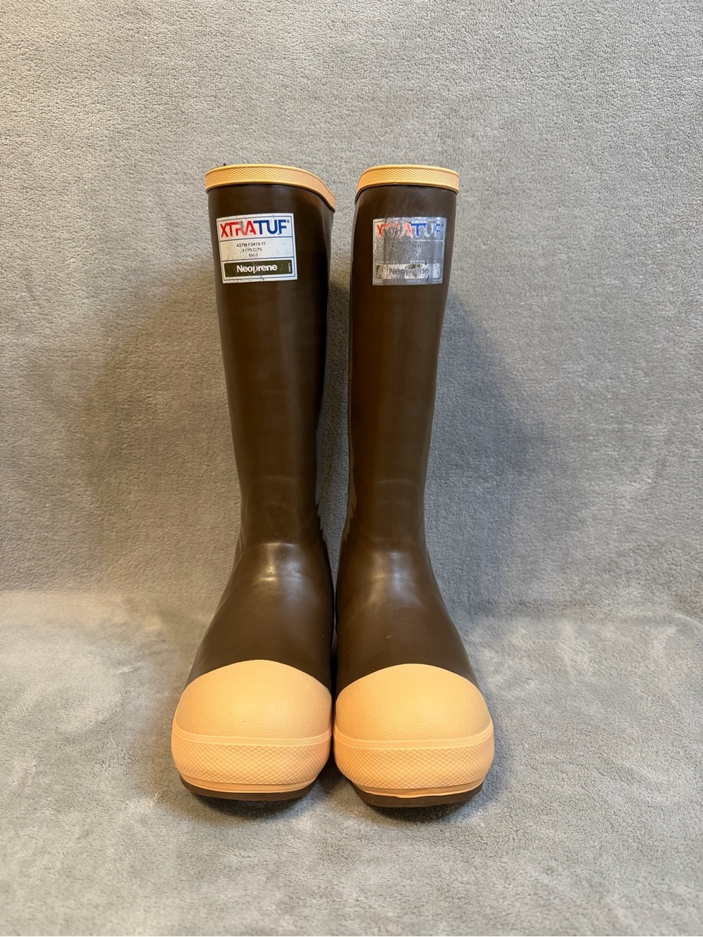 Xtratuf men's 15" Comp Steel Toe Legacy Boots Brown Pull-On WATERPROOF Size 5